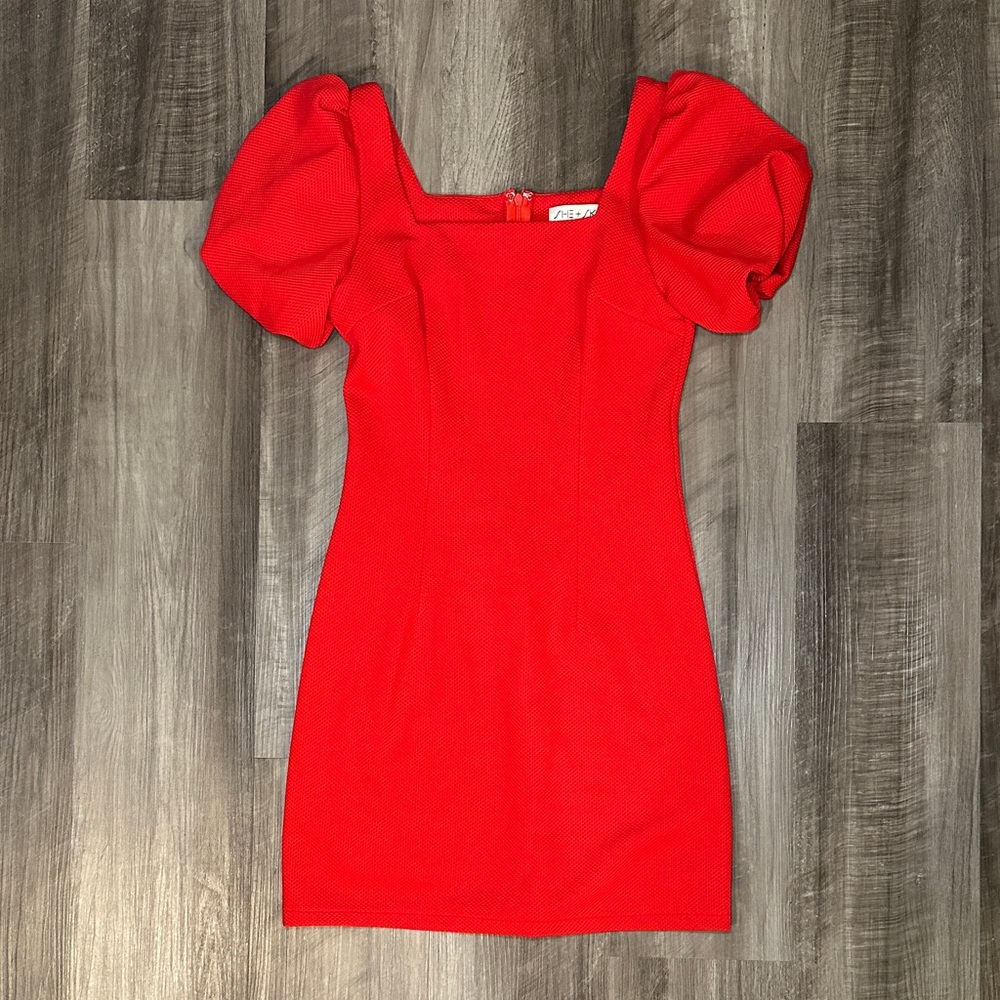 She + Sky Elegant Red Puff Sleeve Mini Scoop Neck Dress - Small